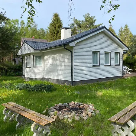 Feriehus Maly Bialy Domek Pomiedzy Kaszubskimi Jeziorami